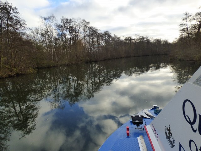 river and river bank from the view of queen of the broads