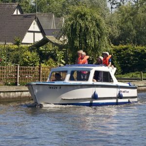 dayboat on the broads