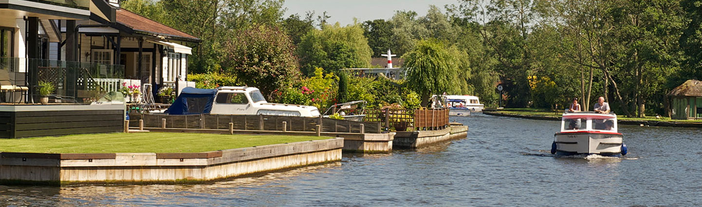 Standard Broads Day Boat Hire